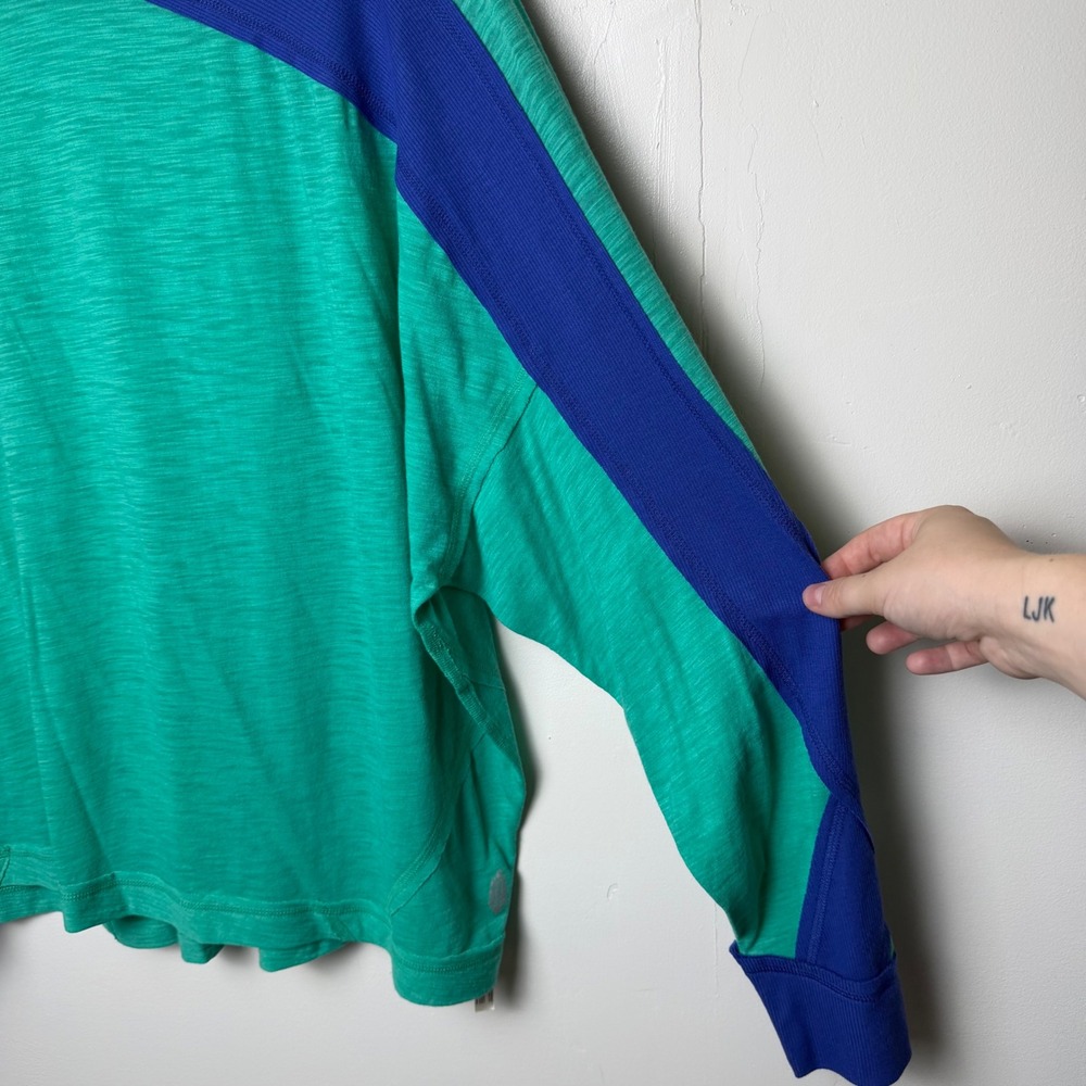 Free People With Tag Colorblock Long Sleeve Top Green Blue Knit Crew Neck Sz L - Picture 8 of 9